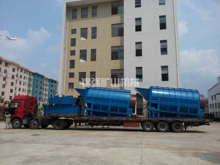 滾筒篩石機(jī)(圖5) 滾筒篩石機(jī)(圖5)
